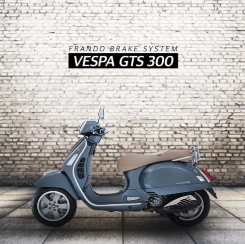 오토모듬 바이크 오토바이 Vespa GTS 300i - F101R 프론트 캘리퍼